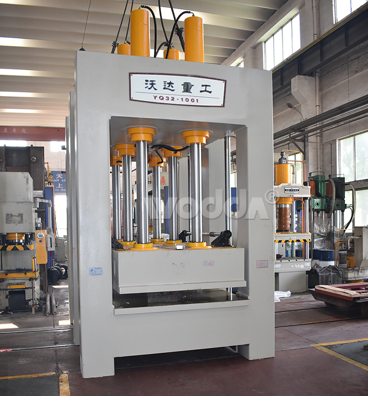 龍門(men)液壓(ya)機