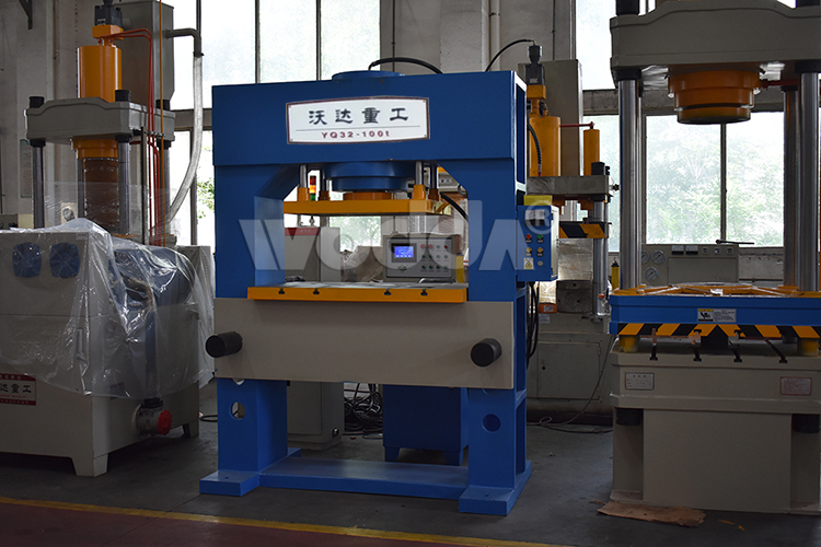 框架式(shi)液壓機(ji)