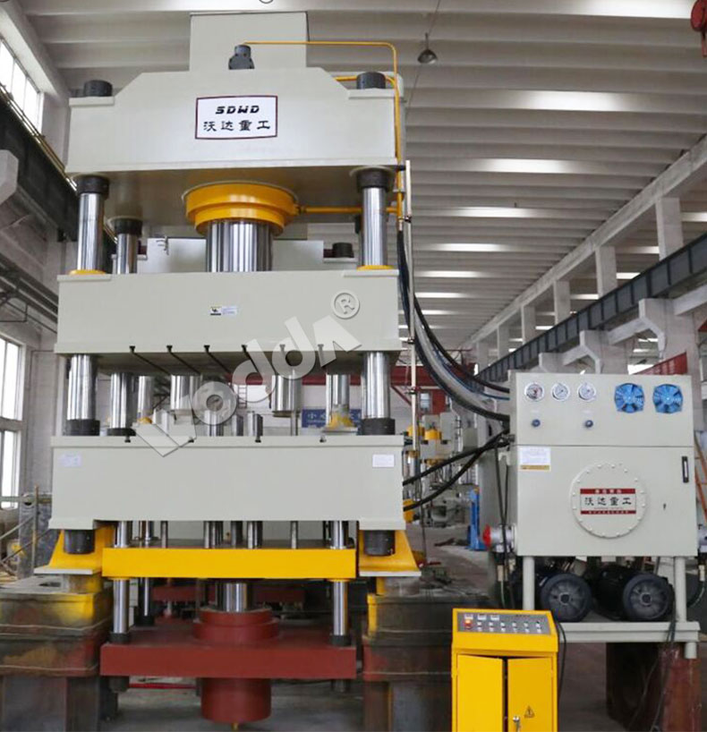 不(bu)鏽鋼(gang)水槽(cao)拉伸(shen)成型(xing)液壓(ya)機