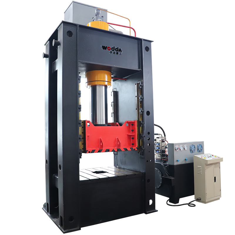 500T熱模鍛(duan)液壓機(ji)