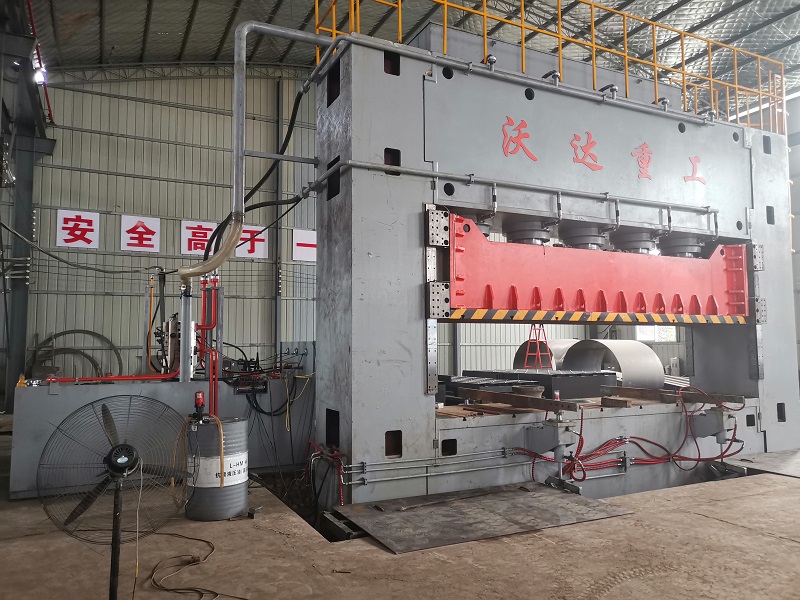 框(kuang)架式(shi)液壓(ya)機