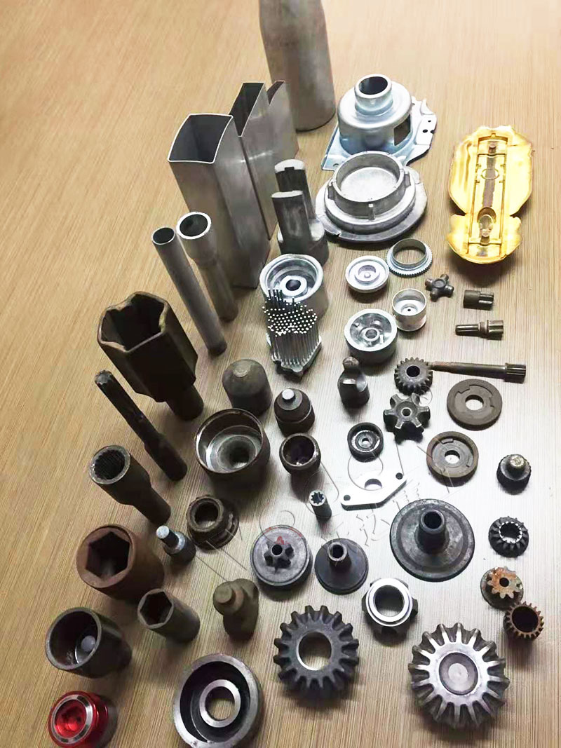 三梁四柱(zhu)液壓機