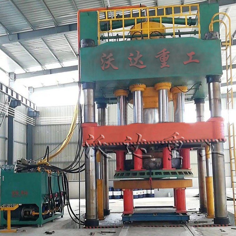 封頭(tou)拉伸(shen)專用(yong)液壓(ya)機設(she)備