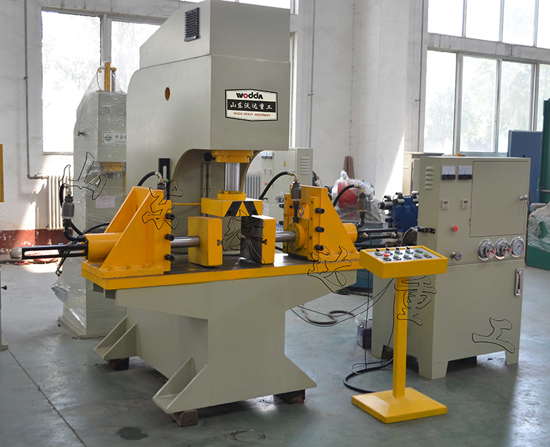 單柱(zhu)液壓(ya)機