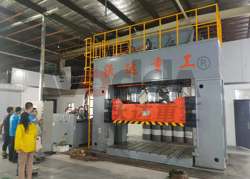 框(kuang)架式(shi)薄闆(pan)拉伸(shen)液壓(ya)機1000噸(dun)液壓(ya)機 框(kuang)架式(shi)薄闆(pan)拉伸(shen)液壓(ya)機1000噸(dun)液壓(ya)機