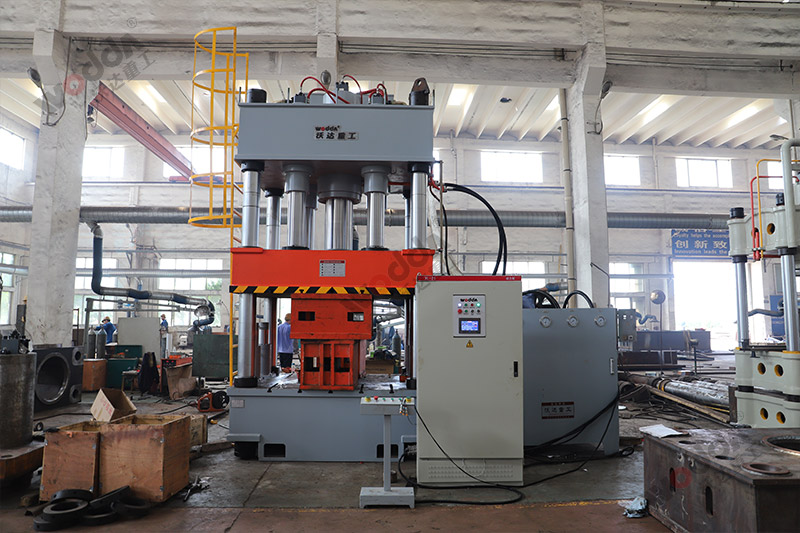 快速(su)封頭(tou)液壓(ya)機_1000噸(dun)封頭(tou)拉伸(shen)機