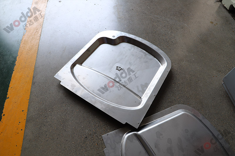 不鏽(xiu)鋼蓋闆(pan)成品