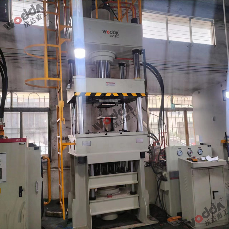 500T液壓拉(la)伸機