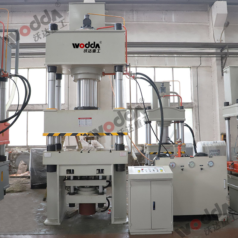 500噸拉(la)伸液(ye)壓機(ji)