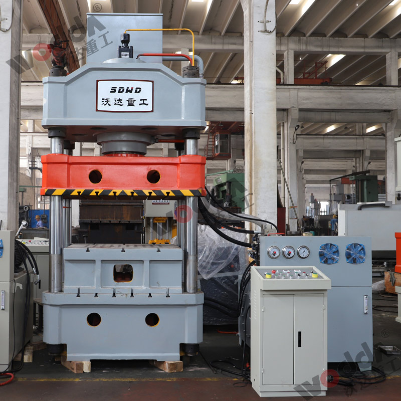 上置液(ye)壓墊蛋(dan)糕托盤(pan)拉伸液(ye)壓機 上(shang)置液壓(ya)墊蛋糕(gao)托盤拉(la)伸液壓(ya)機