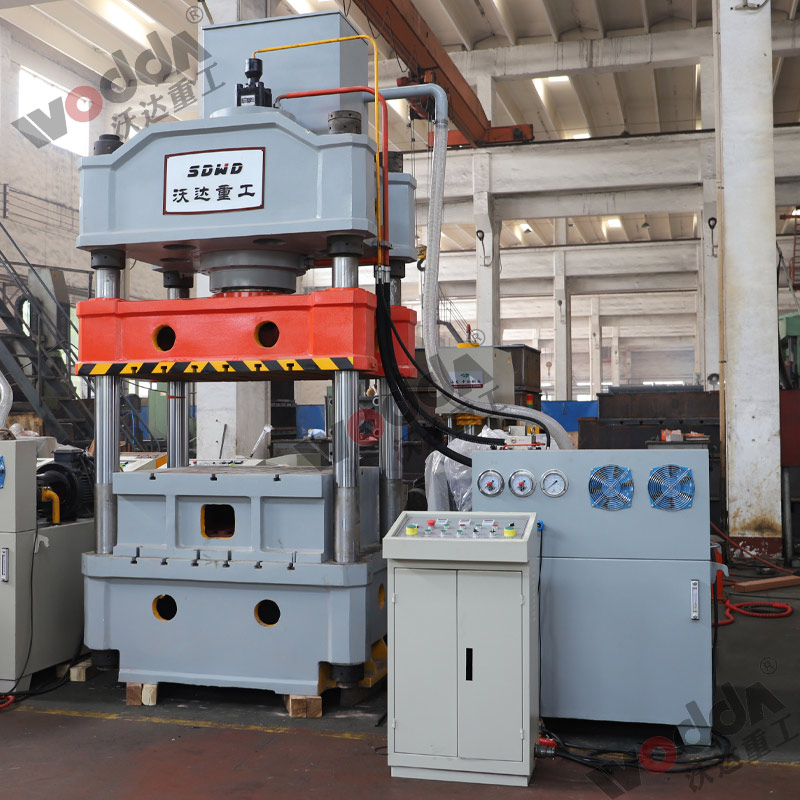 上(shang)置液壓(ya)墊蛋糕(gao)托盤拉(la)伸液壓(ya)機 上置(zhi)液壓墊(nian)蛋糕托(tuo)盤拉伸(shen)液壓機(ji)