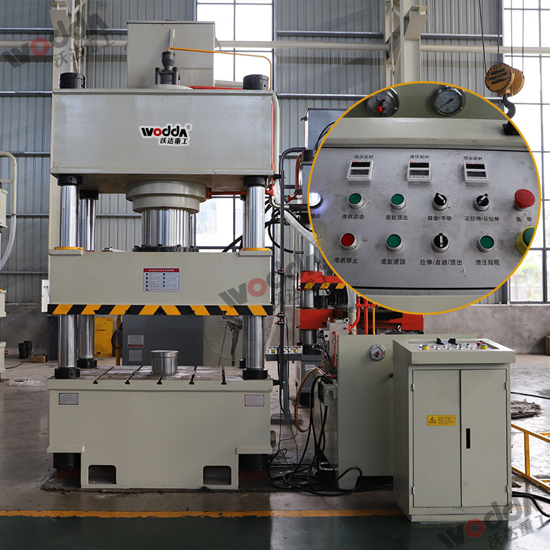 400噸不鏽(xiu)鋼水箱(xiang)闆拉伸(shen)液壓機(ji)