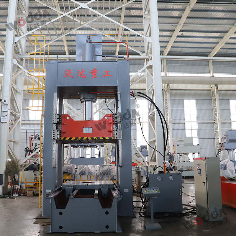 315噸框(kuang)架液壓機(ji) 315噸框架液(ye)壓機