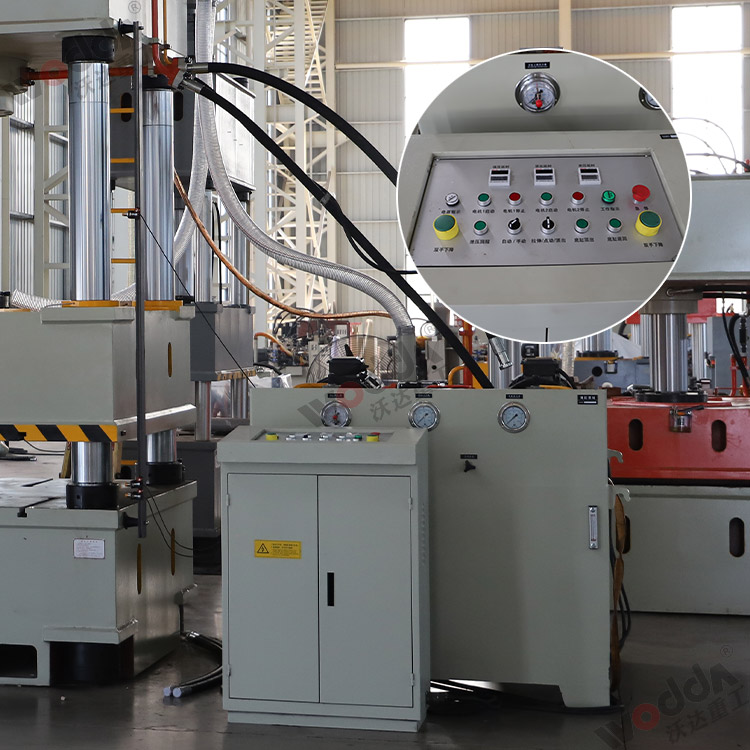 630噸(dun)四柱(zhu)液壓(ya)機（電(dian)器櫃(gui)）