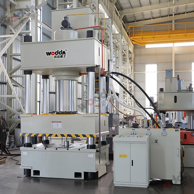 630噸拉(la)伸機(ji)