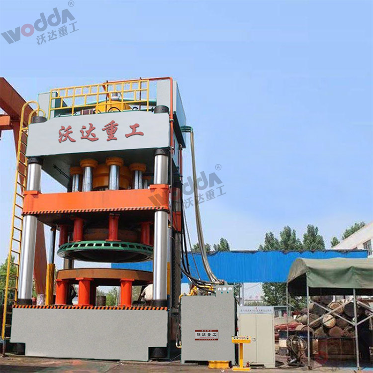 大型(xing)封頭(tou)液壓(ya)機（圖(tu)3）