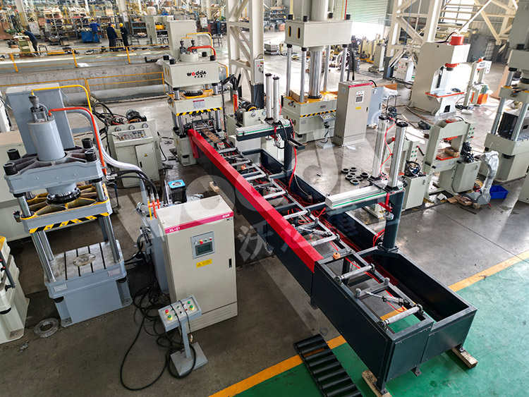 250噸錨杆(gan)托盤生産(chan)線（圖3）