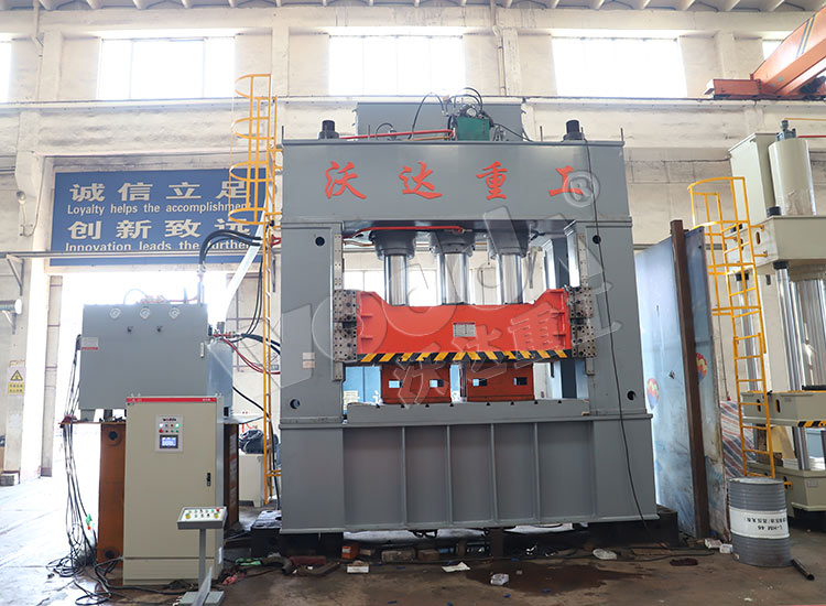 1000噸(dun)框架(jia)液壓(ya)機