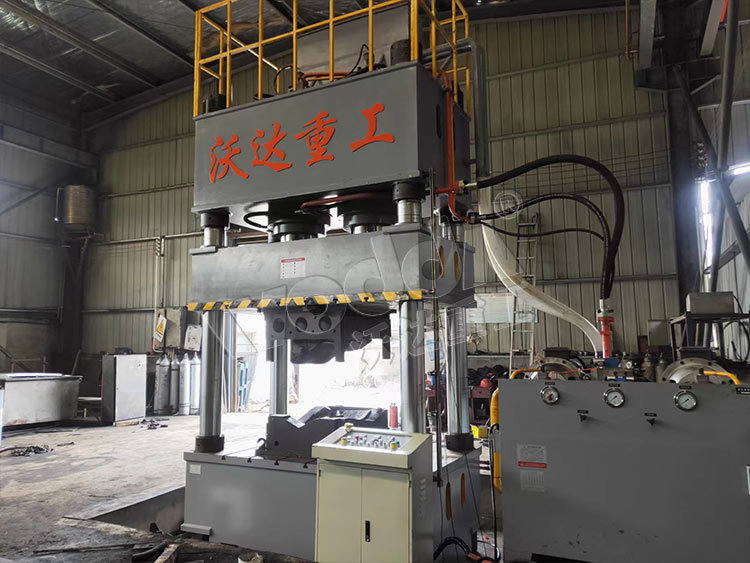 金屬壓(ya)型液壓機(ji)