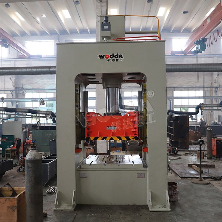 200噸框架式(shi)拉伸液壓(ya)機