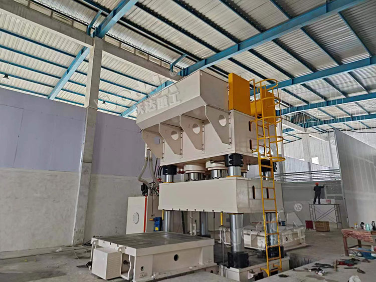 3000噸(dun)壓力(li)機