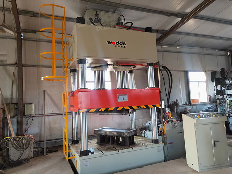 金(jin)屬成型液(ye)壓機