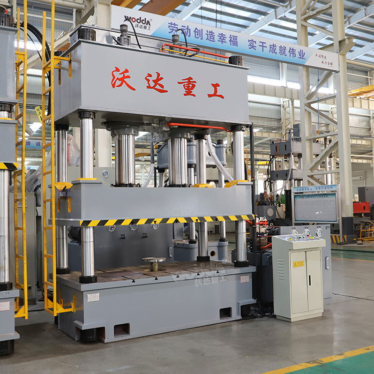 315噸(dun)拉伸機