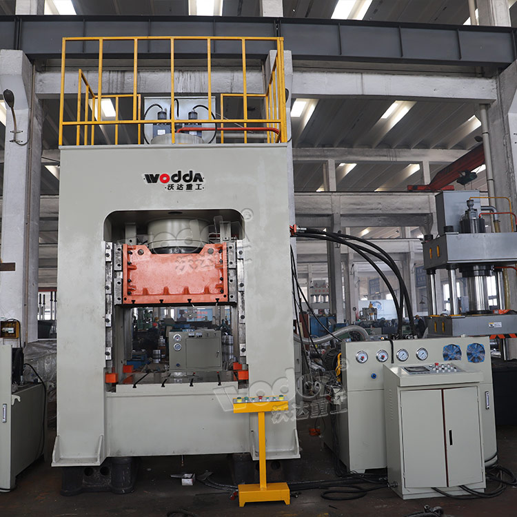 500噸框架(jia)式液壓機(ji)