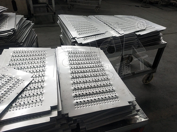 不(bu)鏽鋼地溝(gou)蓋闆