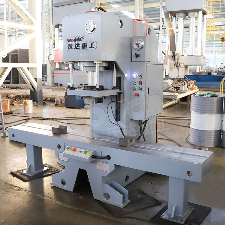 63噸(dun)單臂校(xiao)直液壓(ya)機