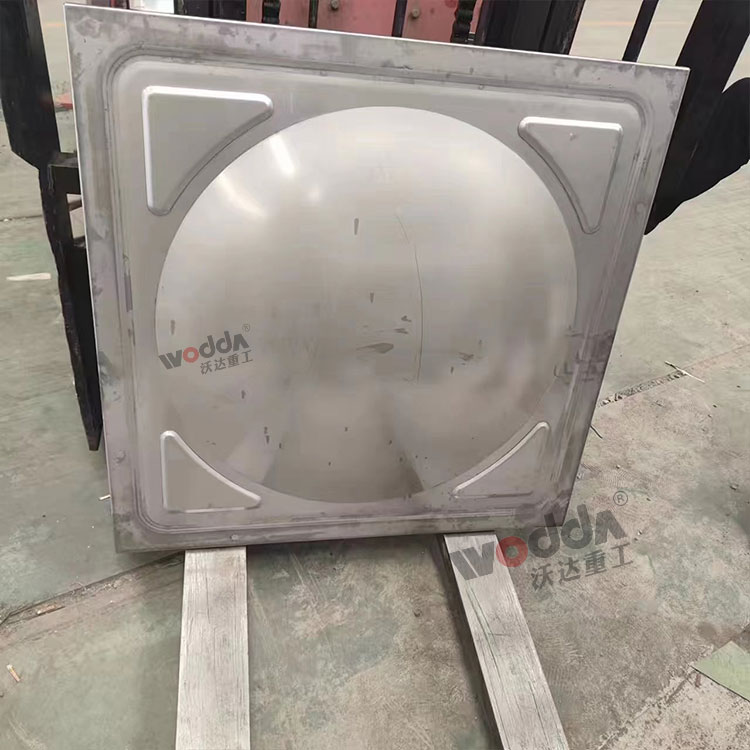不鏽鋼水(shui)箱闆成型(xing)壓力機試(shi)壓産品