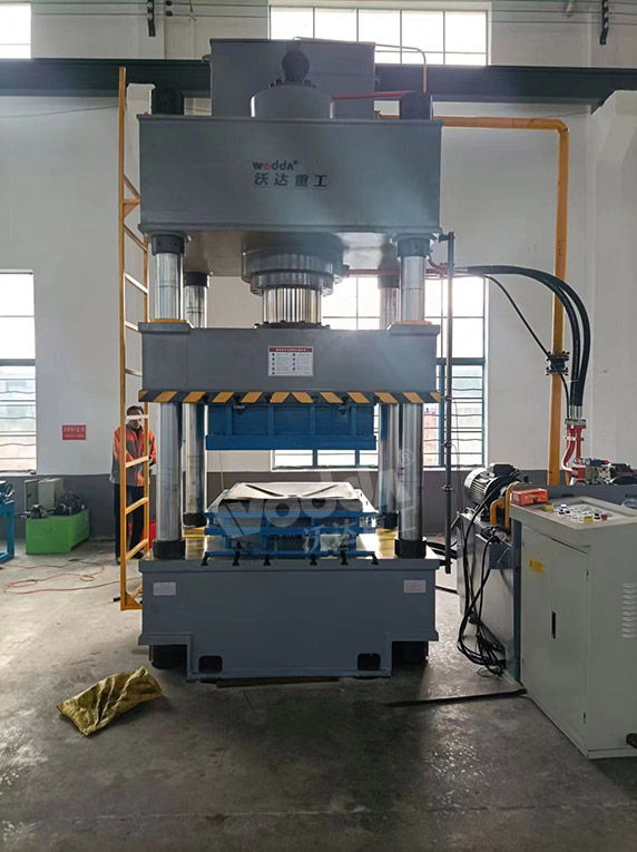 500噸(dun)液壓機