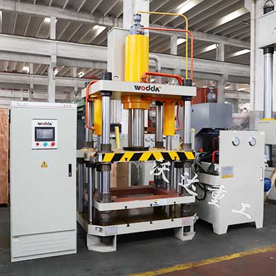 粉末(mo)壓塊機_粉(fen)末成型液(ye)壓機